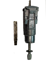 Личинка Двери Polo 2020+ HU162T 2 жала под выкидной ключ