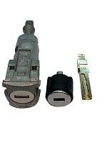 Личинка двери и бардачка VW Tiguan Keyless 12-16