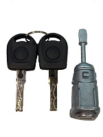 Личинка Двери водителя, VOLKSWAGEN B5 Bora 